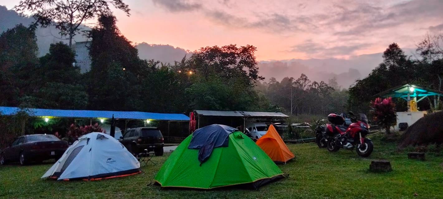 Campsite Cherry Chalet