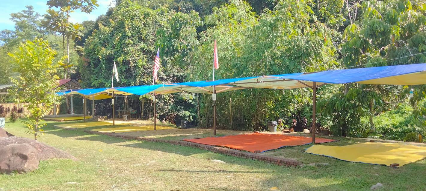 Campsite Cherry Chalet