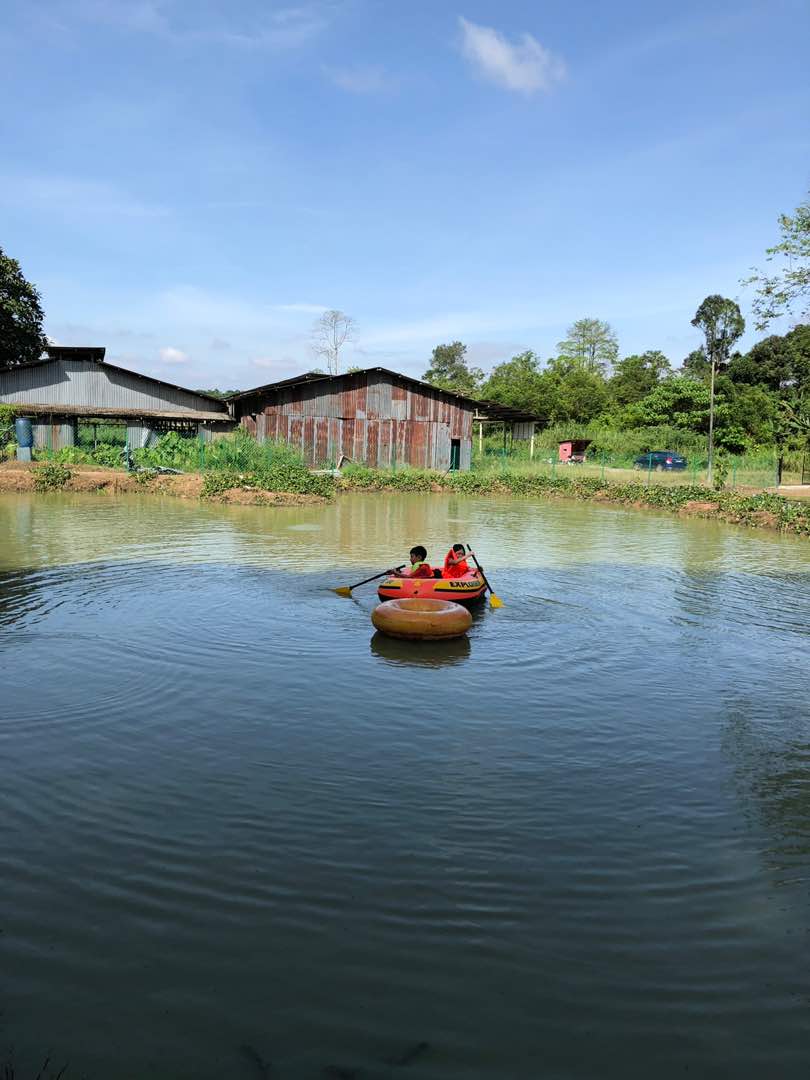 FarmVille Glamping Retreat