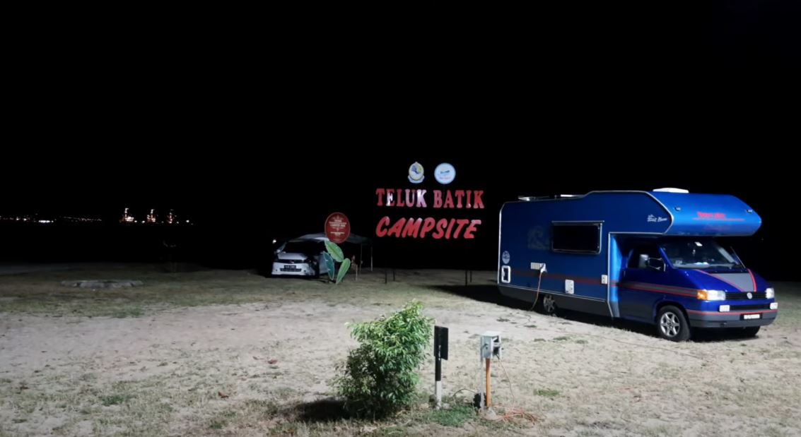 Teluk Batik Camp Site