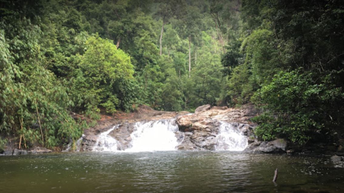 Lata Tembakah