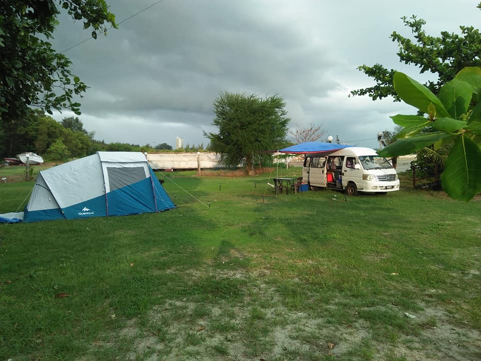 Seafarer Restaurant & Campground