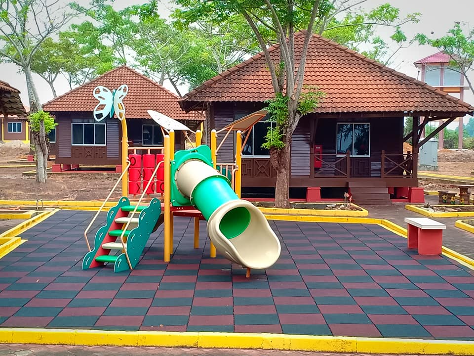 Chalet Arked D’Punggai Beach Resort